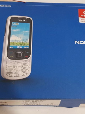 Nokia 6303i box and booklet used