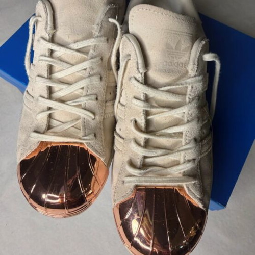 Adidas Superstar women's shoes with metal toe cap, beige suede, EUR 40