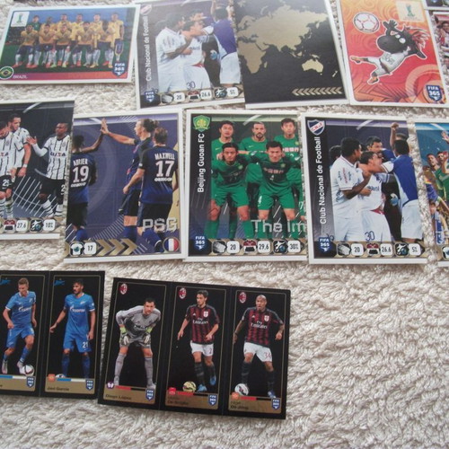 Panini FIFA 365 stickers like new, set of 32 with gold accents
