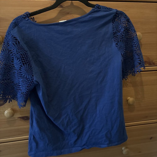 Top size 38 blue like new
