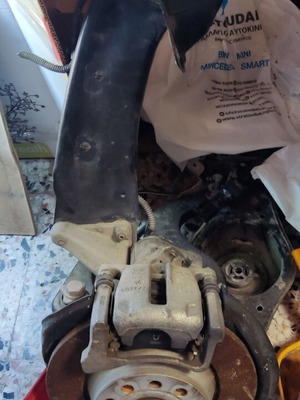 VW Tiguan Passat Πίσω αριστερό άκρο και ψαλίδια μεταχειρισμένα 2009-2016