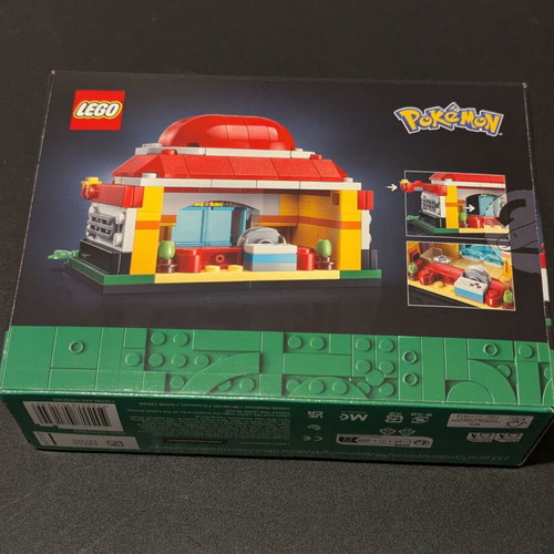 Lego Mini Pokemon Center new, sealed set
