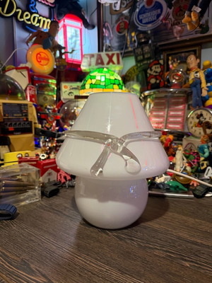 Murano mushroom lamp used in good condition