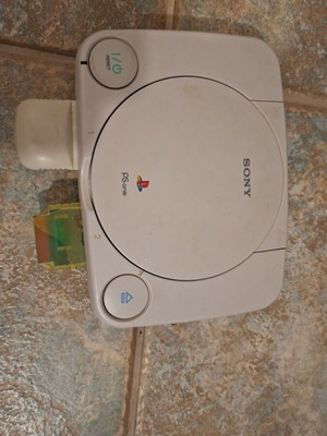 PlayStation PS1 Slim like new without controller with 2 memory cards and AV to HDMI adapter