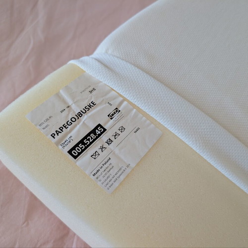 IKEA Pillow like new, 33 × 45 cm
