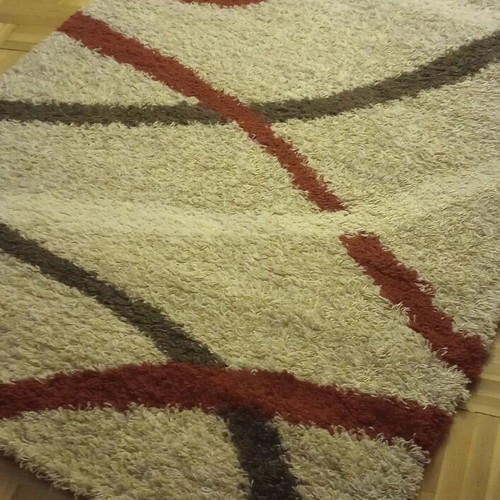 Magic Rug like new, modern geometric design, 1.55m x 2.33m