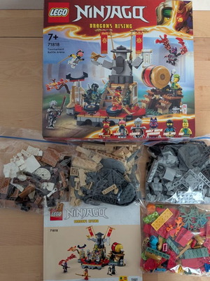 Lego Ninjago Tournament Battle Arena 71818 like new