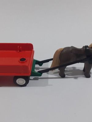 Playmobil cart with pony M42