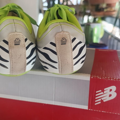 Admiral Track & Field Spikes Shoes size 43, green and white