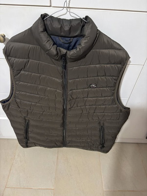 Funky Buddha Sleeveless Jacket like new, olive color, 3XL