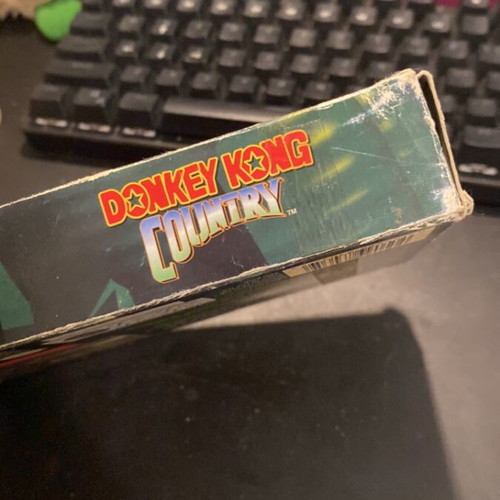 Donkey Kong Country 1 original UK box for Super Nintendo used