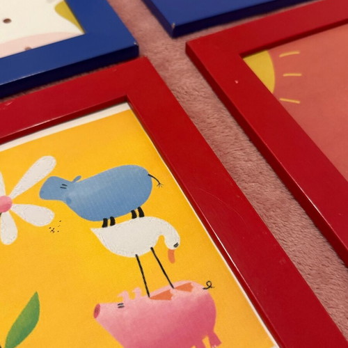 Small IKEA frames like new, set of 4, red and blue