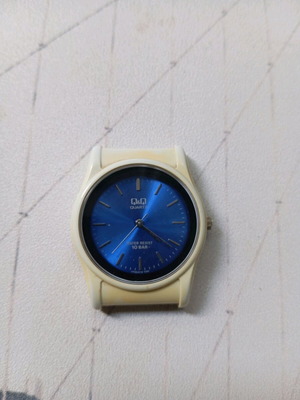 QQ watch used, needs strap and battery