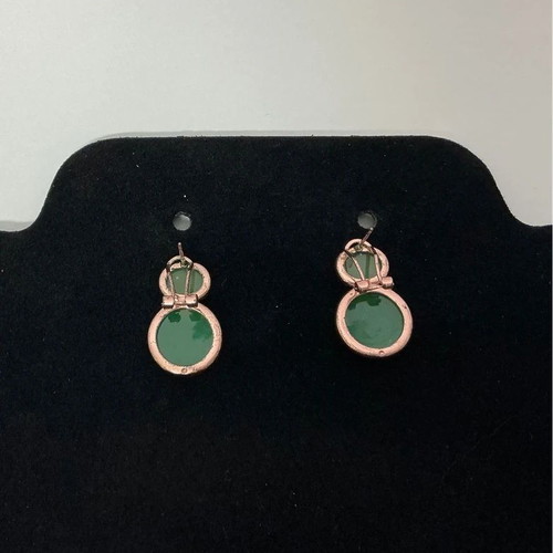 Green stud earrings with two shiny stones