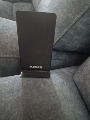 Anker PowerWave Stand wireless charger like new