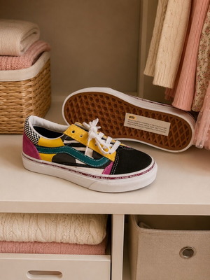 Vans kids sneakers new multicolor size 27.5