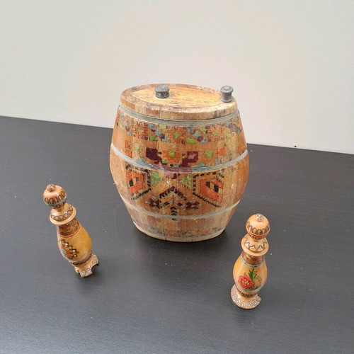 Vintage wooden barrel for drink and two decorative items used