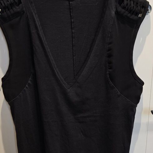 Intimissimi black sleeveless top, size M