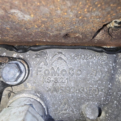 Citroën Spacetourer DW10F engine used with 4 injectors