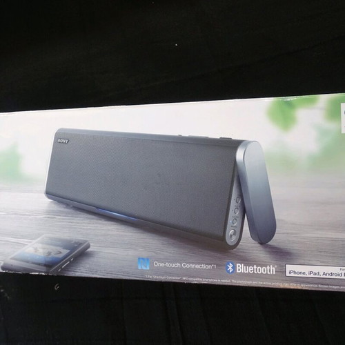 Sony SRS-BTX300 Bluetooth portable wireless speaker new, black