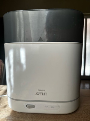 Avent Philips Sterilizer 3+1 new with dishwasher basket