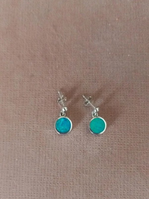 Stud earrings silver925 and opal like new, blue
