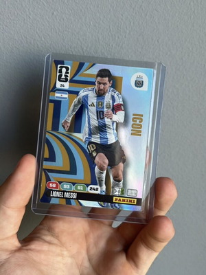 Messi Icon Adrenalyn XL FIFA 2026 card like new