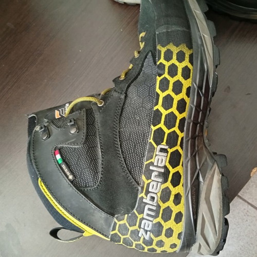 Zamberlan Rando GTX hiking boots, black and yellow, size 44