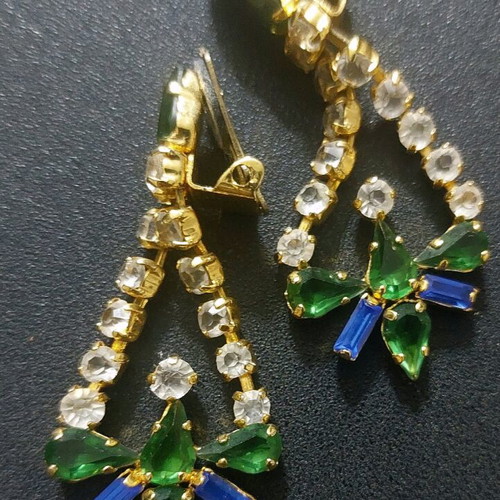 Vintage earrings faux bijoux clips used, multicolor glass