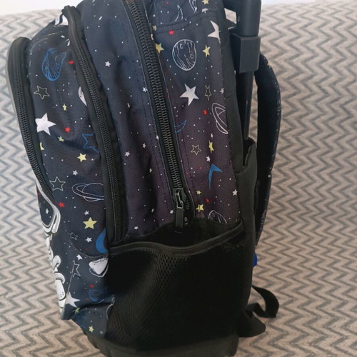 Nasa school bag used with wheels
