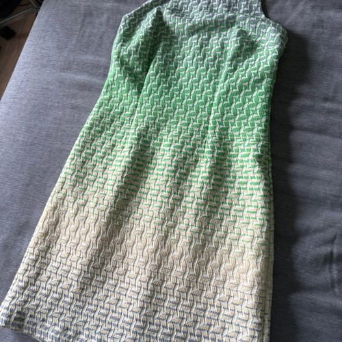 Queen of Hearts Sleeveless Dress like new, multicolor, size S