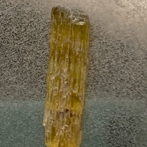 Natural Heliodor gemstone crystal cylindrical 16 cts new