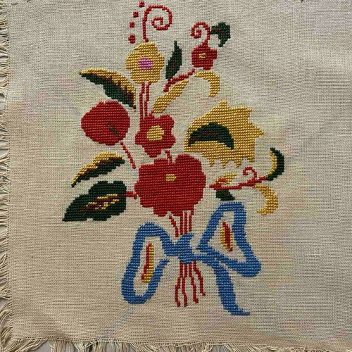 Handmade embroidery used, 0.35x0.33 m