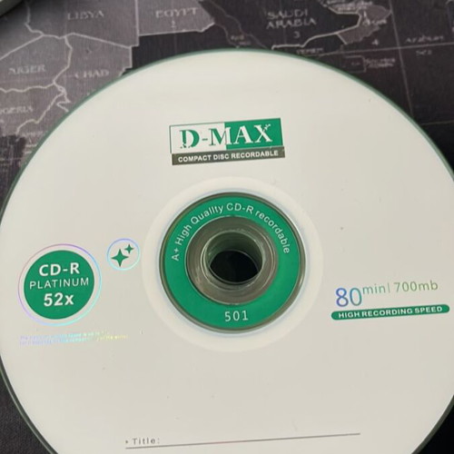 Blank Cd and DvD like new, pack of 14 CDs and 7 DVDs