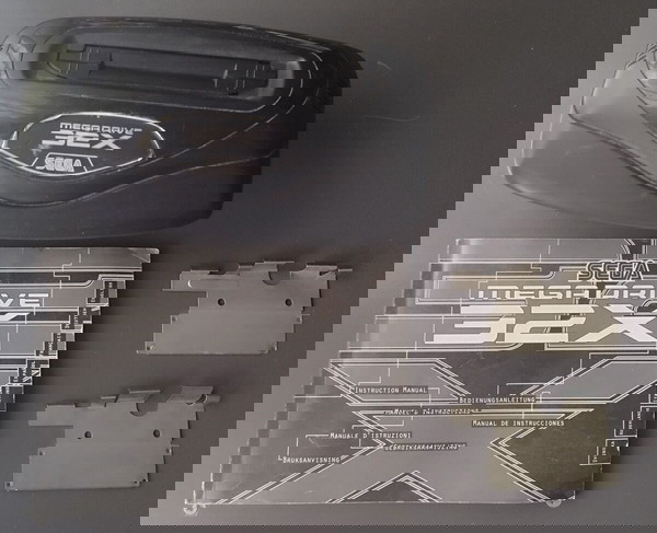Sega Mega Drive 32X + Manual