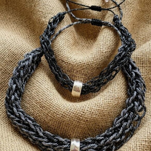Handmade necklaces new, made of leather