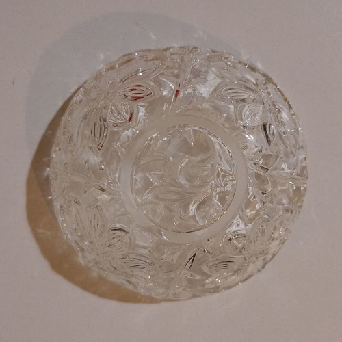 Small glass bowls with flowers and leaves used, set of 4