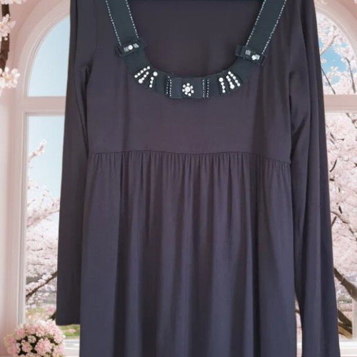ROUGE Paris Retro chic long-sleeve top like new, black