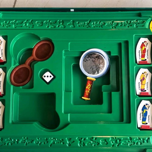 Mysteria sto Pekino board game used, vintage MB Games