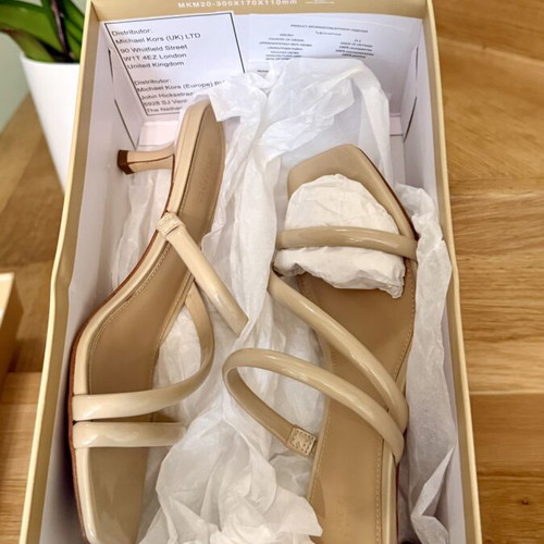 Michael Michael Kors Celia Kitten Slide Nude Patent Sandals size EU 38 like new