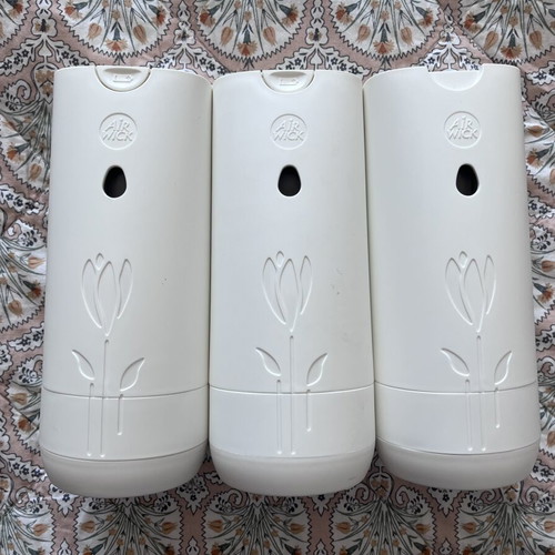 Automatic Air Freshener Devices like new, set of 3