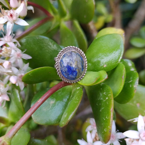 Silver 925 ring with lapis lazuli used