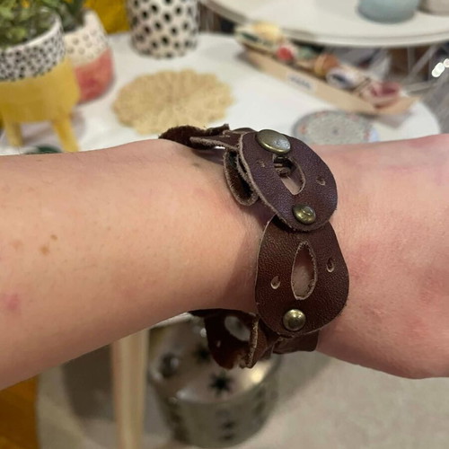 Leather bracelet used, brown