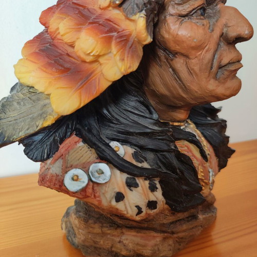 Vintage Native American Chief Bust Statue used, bald eagle head