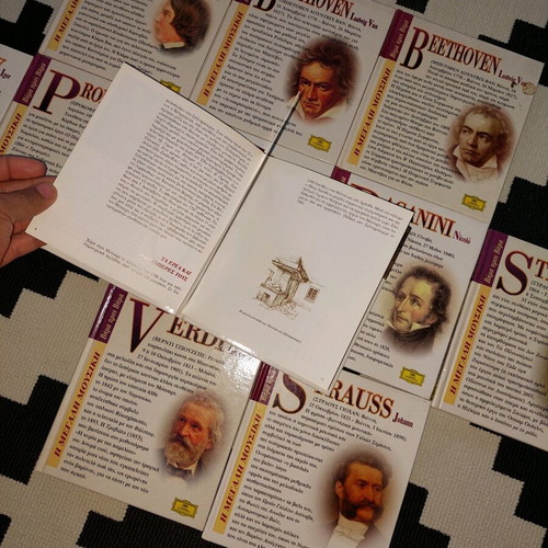 Classical music collection with 11 booklets and CDs used
