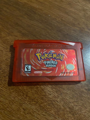 Pokemon Fire Red Repro like new, Game Boy Advance