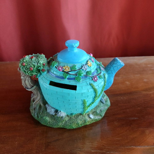 Piggy bank like new