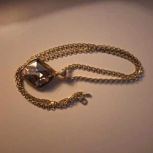 XDX pendant like new, gold plated silver