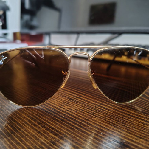 Ray-Ban Aviator sunglasses brown with gold frame unisex