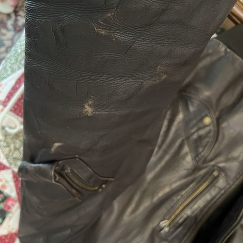 Giorgio Armani leather jacket used, size 54, needs lining and zipper repair